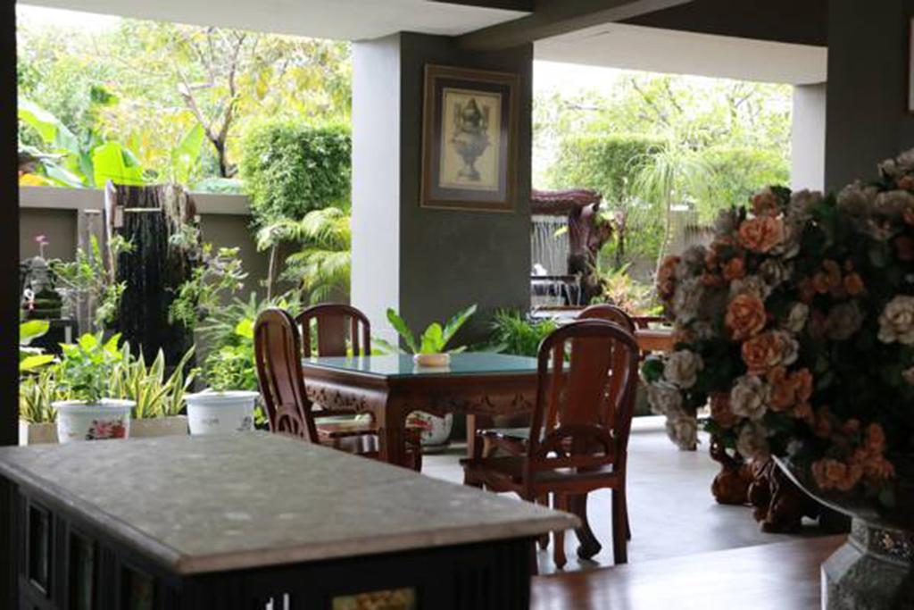 Namnon Place Nonthaburi Eksteriør bilde